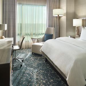 Traditional King Room Hearing Accessible